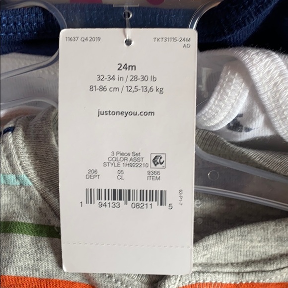 🧸Just one you by Carter’s baby boy bodysuit - Picture 7 of 7